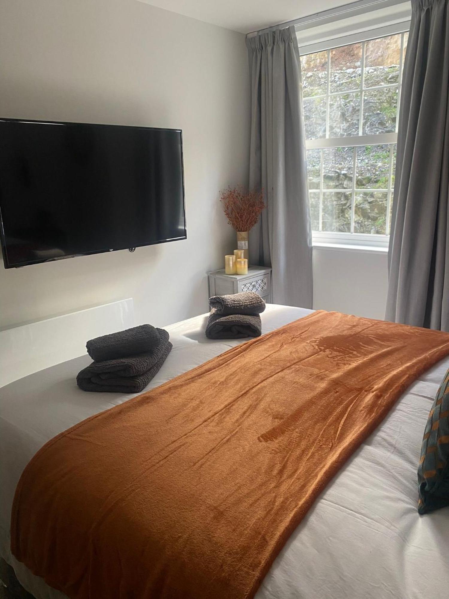 Luxury 1 Bedroom Apartment - Rock Mill 14 Stony Middleton Extérieur photo
